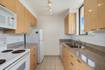 #1405 - 555 13th Street